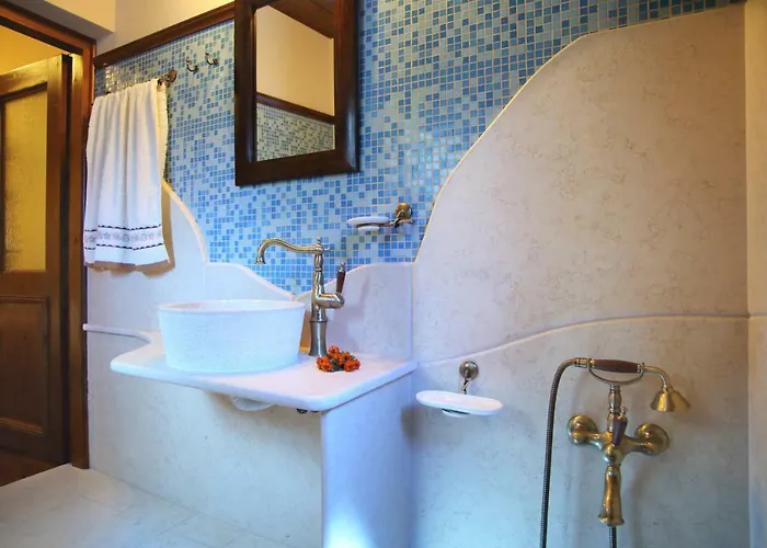 Вилла Kremeas House